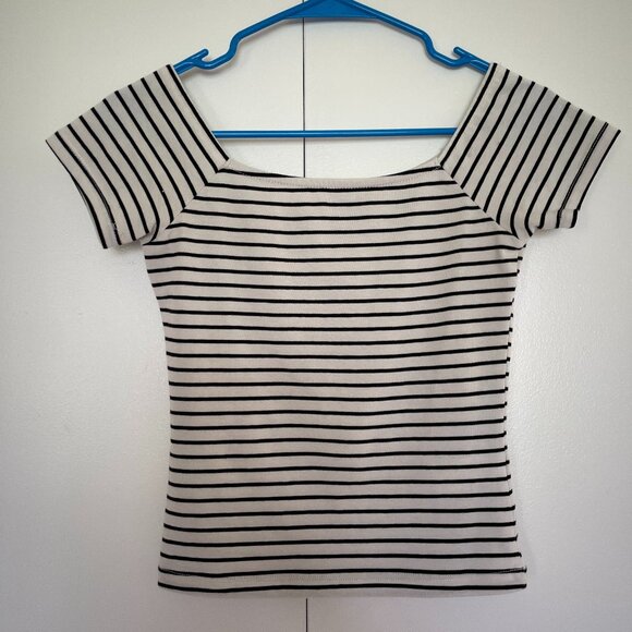 New Look Black and White Striped Crop Top Size 2 NWOT - Picture 3 of 12